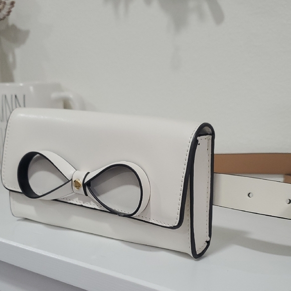 NWT Kate Spade New York White adjustable leather belt bag Size S/M🤍💛 - Picture 5 of 13